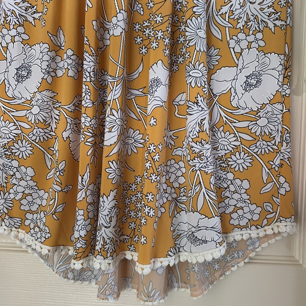 SJS FLORAL BLOUSE - Picture 4 of 6